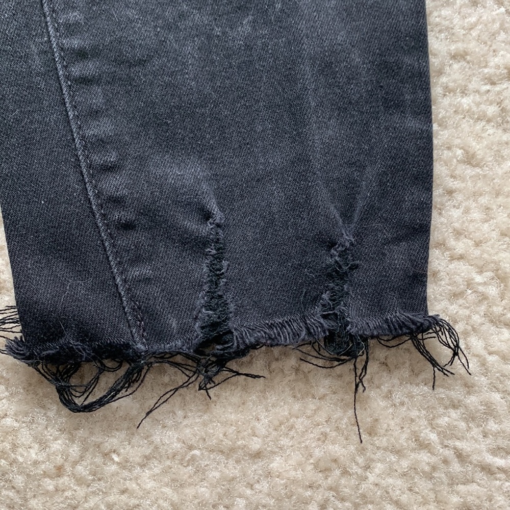 Old Navy size 8 Mid-Rise Rockstar Distressed Super Skinny Black Ankle Jeggings - Picture 6 of 10